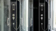 Tämän ratkaisun avulla kylpyhuoneesi ja suihkusi kiiltävät vain 10 minuutissa – ammattisiivoojan vinkki