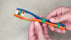 Älä heitä vanhaa hammasharjaasi pois: yksinkertainen vinkki ja 7 hyödyllistä käyttötapaa