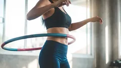 Hulahuppu vyötärölle: laihtumismyytti vai pelkkä tylsistyneiden lelu